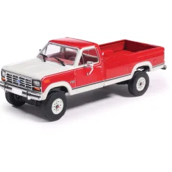 1984 Ford F-250 XLT Lariat Long Bed Styleside 4X4 - Victoria 1:64 Scale Diecast Model Truck by IXO Models