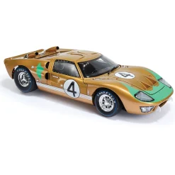 1966 Ford GT40 #4 Le Mans 24 Hours 1:18 Scale Diecast Model Car by Shelby Collectibles