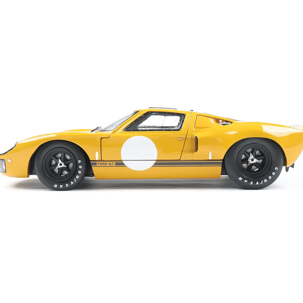 1968 Ford GT40 Mk.1 - Yellow 1:18 Scale Diecast Model Car by Solido