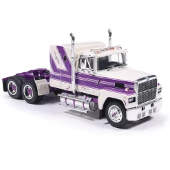 1978 Ford LTL-9000 - Caribbean Turquoise And Oxford White 1:64 Scale by IXO Models