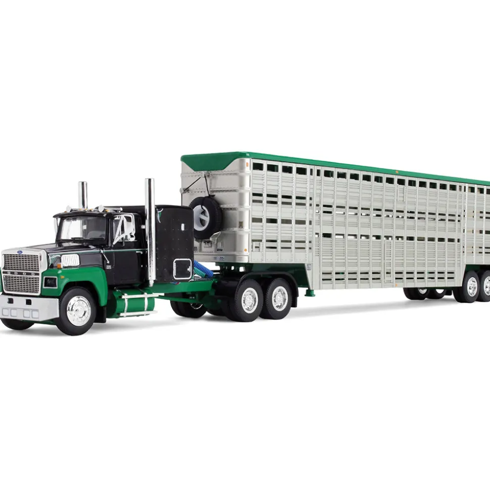 Ford LTL 9000 with 60" Flat Top Sleeper & 45' Wilson Vintage Livestock Trailer 1:64 Scale Diecast Model Truck by Diecast Promotions