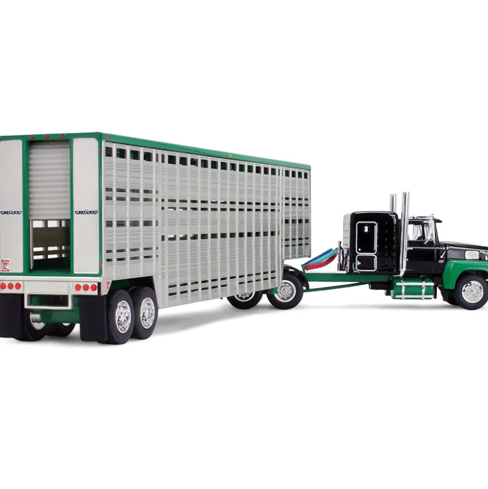 Ford LTL 9000 with 60" Flat Top Sleeper & 45' Wilson Vintage Livestock Trailer 1:64 Scale Diecast Model Truck by Diecast Promotions