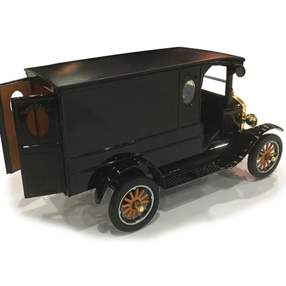 1925 Ford Model T Delivery Truck 1:24 Scale Diecast Model by Motormax