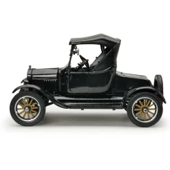 1925 Ford Model T Runabout 1:24 Scale Diecast Model Car by Sunstar