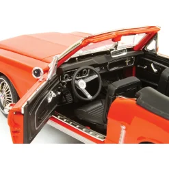 1964 1/2 Ford Mustang 289 Convertible 1:18 Scale Diecast Model by Motormax