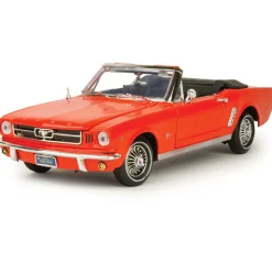1964 1/2 Ford Mustang 289 Convertible 1:18 Scale Diecast Model by Motormax