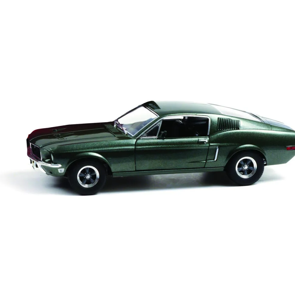 1968 Ford Mustang GT Fastback - Highland Green 1:18 Scale Diecast Model Car by Greenlight
