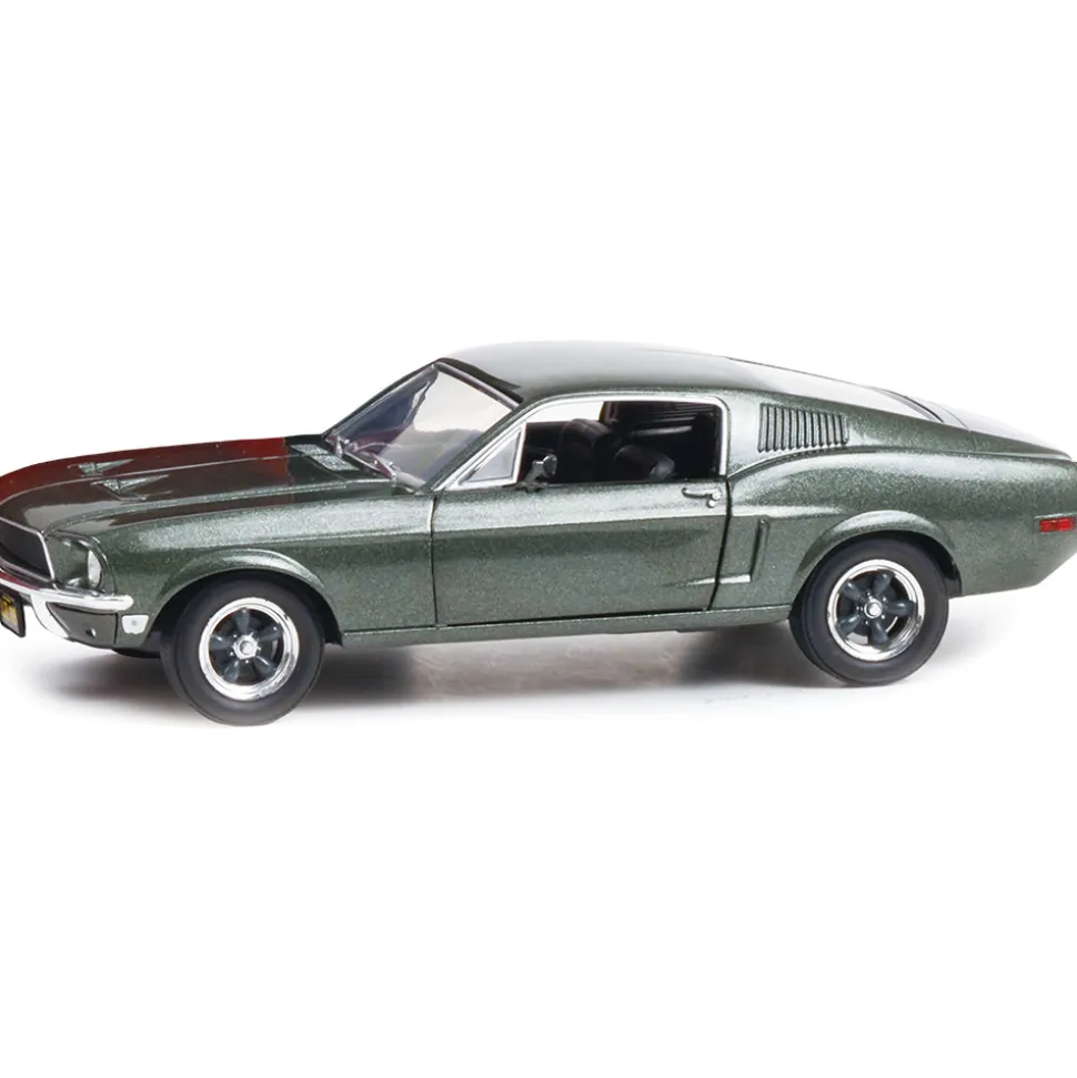 1968 Ford Mustang GT Fastback - Highland Green 1:24 Scale Diecast Model Car by Greenlight