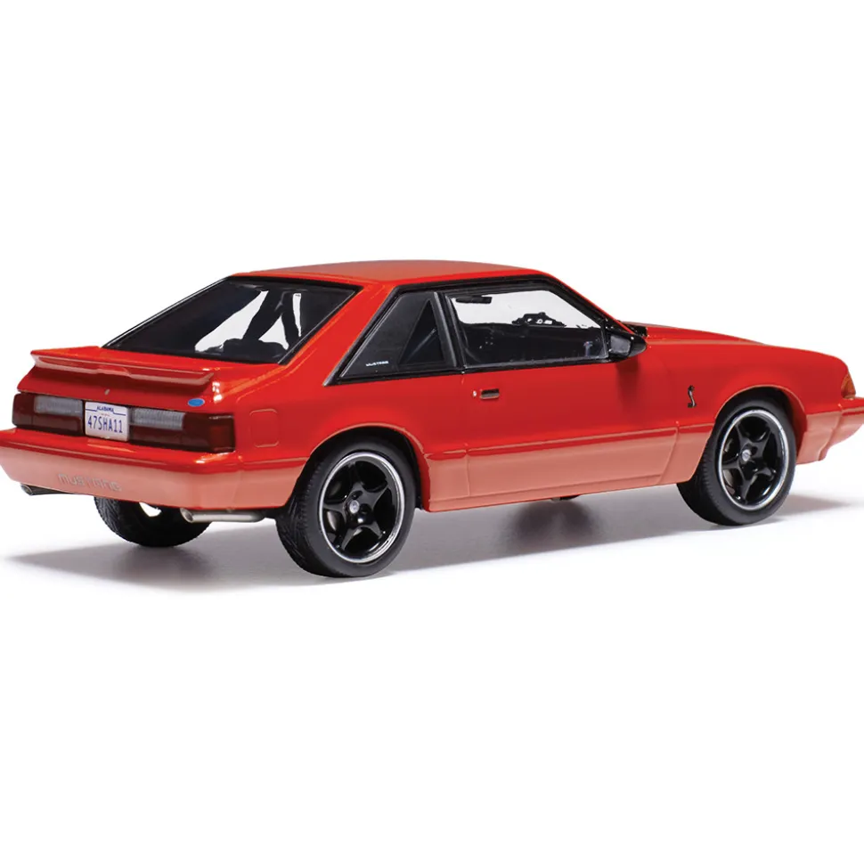 1992 Ford Mustang III - Red 1:43 Scale Diecast Model Car by IXO Models
