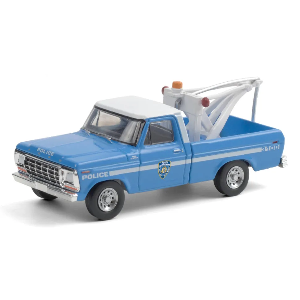 1979 Ford NYPD F-250 with Drop in Tow Hook 1:64 Scale Diecast Model Truck by Greenlight