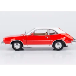 1974 Ford Pinto - Orange 1:24 Scale Diecast Model Car by Motormax