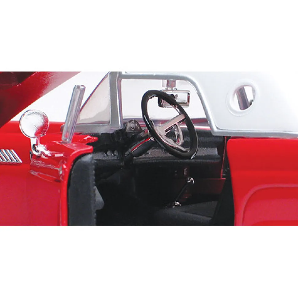 1956 FORD THUNDERBIRD COUPE 1:24 Scale Diecast Model by Motormax