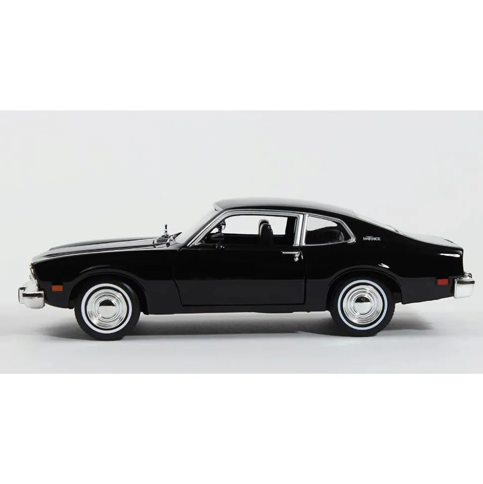 Forgotten Classics - Ford Maverick - Black 1:24 Scale Diecast Model Car by Motormax