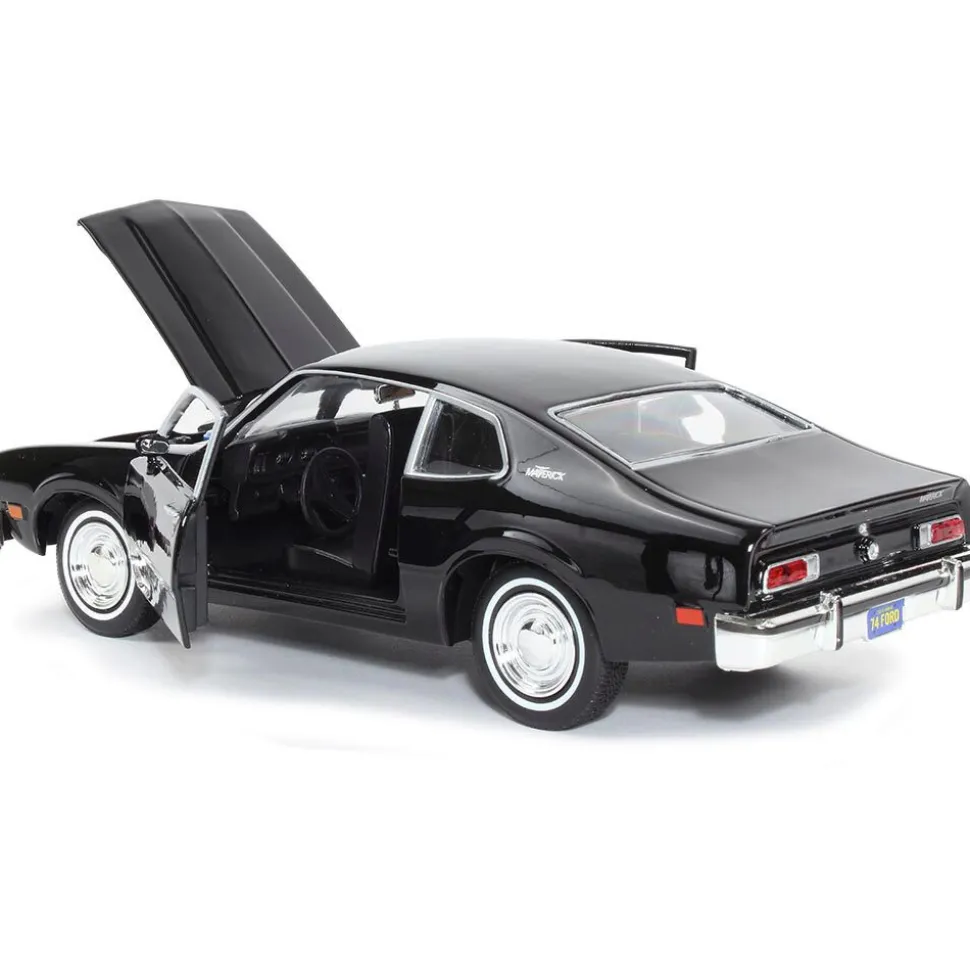 Forgotten Classics - Ford Maverick - Black 1:24 Scale Diecast Model Car by Motormax