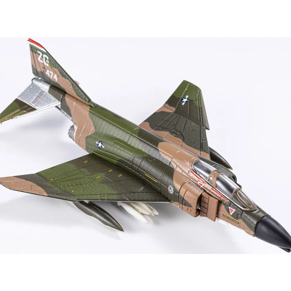 F-4 Phantom 1/144 Die Cast Model AIR FORCE 1 (AF1-0148D) 1:144 scale Metal by Air Force 1