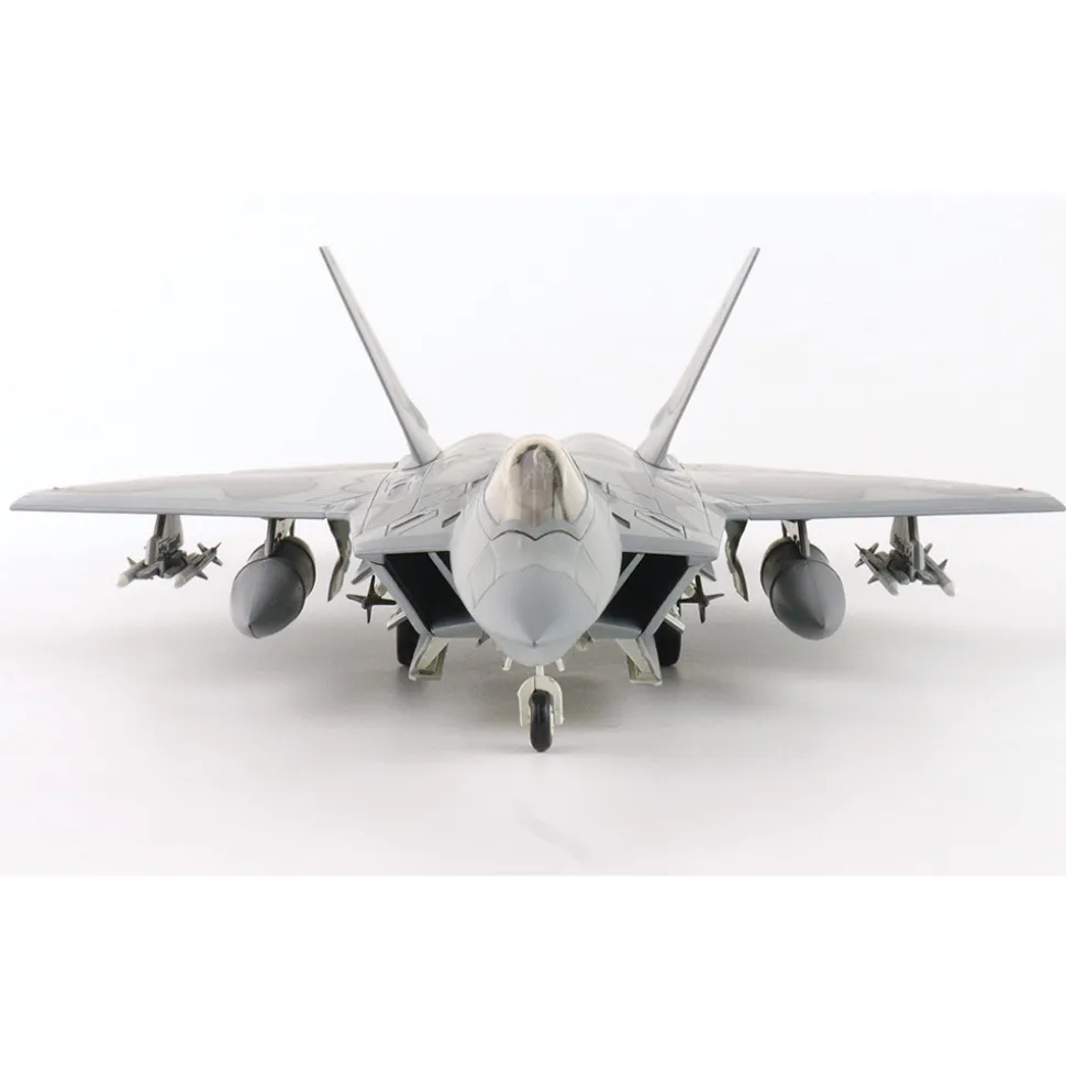 F-22 Raptor 1/72 Die Cast Model 1:72 scale Metal by Hobby Master