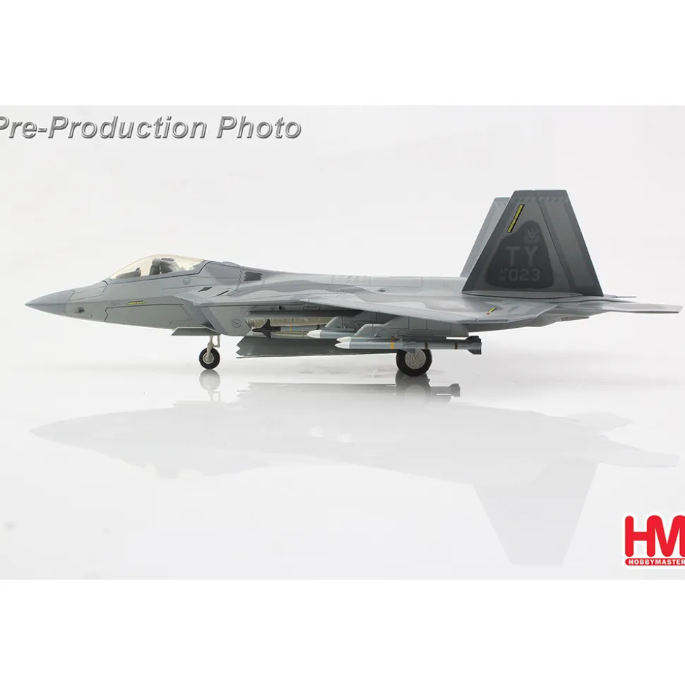 F-22 Raptor 1/72 Die Cast Model 1:72 scale Metal by Hobby Master