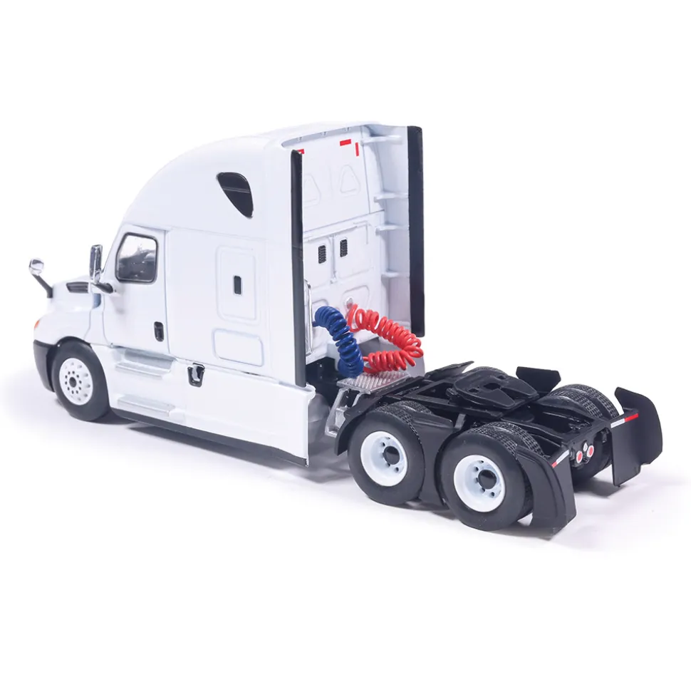 2018 Freightliner Cascadia - White 1:64 Scale Diecast Model Truck by IXO Models