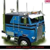 1993 Freightliner FLA - Blue 1:43 Scale Diecast Model Truck by IXO Models