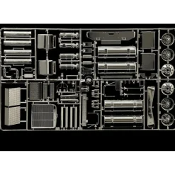 Freightliner Heavy Dumper Truck 1/24 Kit 1:24 Scale Plastic Model Kit by Italeri