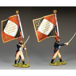 French Officer w/Battalion Flag 1/30 Figure K&C(NA514) 1:30 scale Metal by King and Country