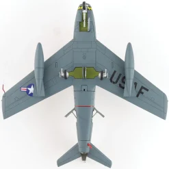 F-86 SABRE 1/72 DIE CAST MODEL by Hobby Master