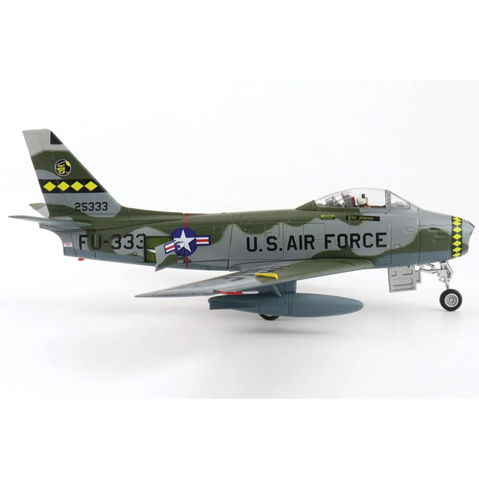 F-86 SABRE 1/72 DIE CAST MODEL by Hobby Master