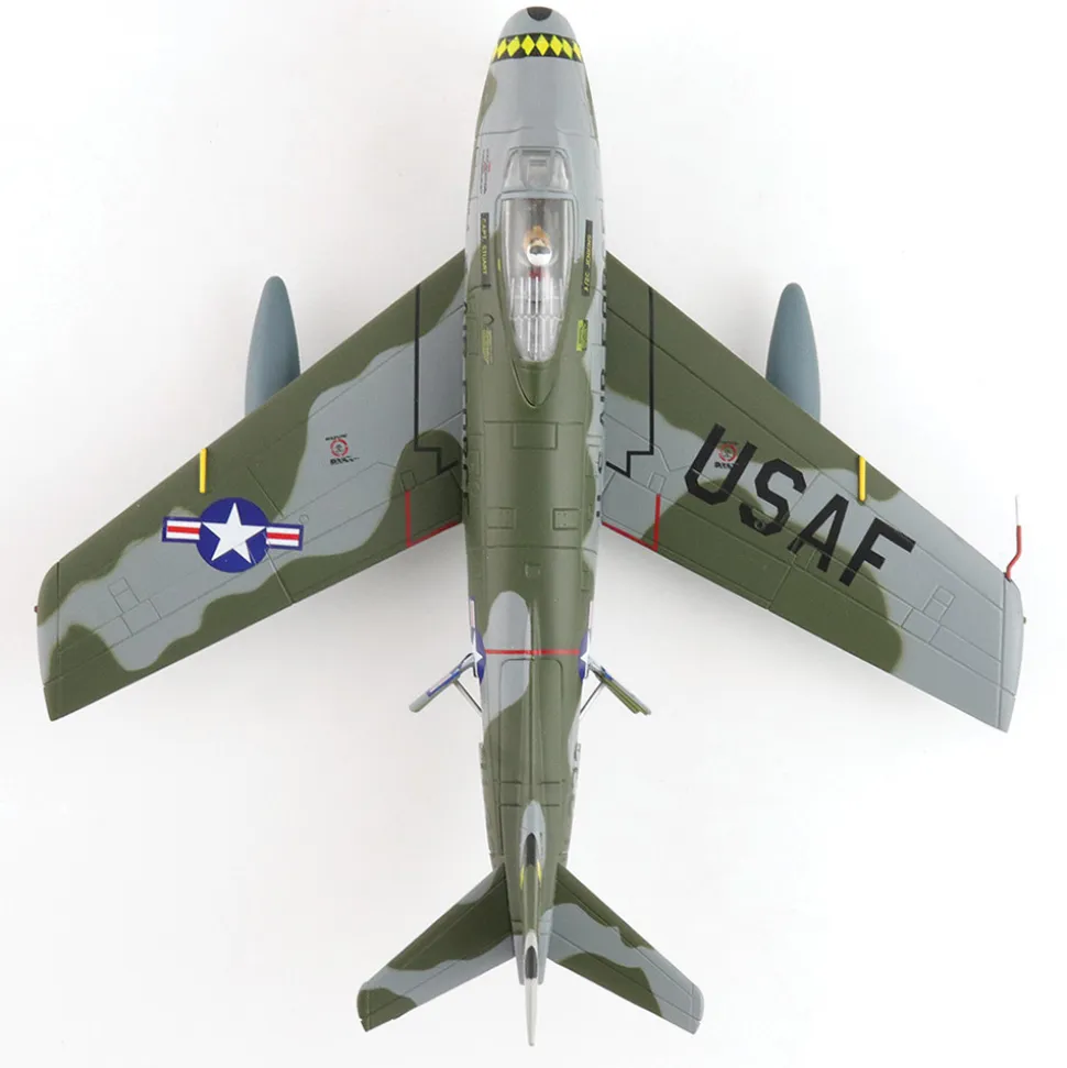 F-86 SABRE 1/72 DIE CAST MODEL by Hobby Master