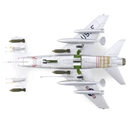 F-100 Super Sabre 1/72 Die Cast Model 1:72 scale Metal by Hobby Master