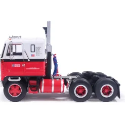 GMC Astro 95 - Red And White 1:64 Scale Diecast Model Truck by IXO Models