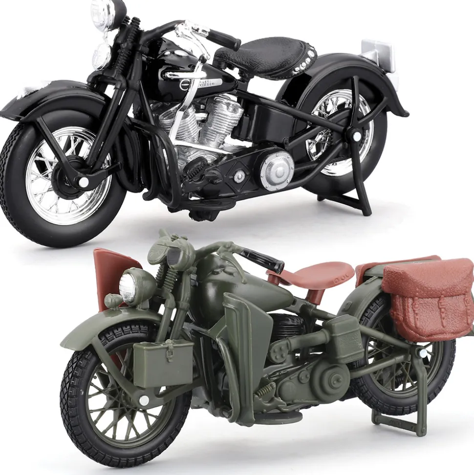 Harley-Davidson Duo 1942 Flat Head + 1948 Panhead 1:18 Scale Diecast Model Motorcycle by Maisto