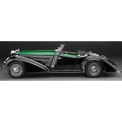 1939 Horch 855 Roadster - Black/Dark Green 1:18 Scale Diecast Model Car by Sunstar