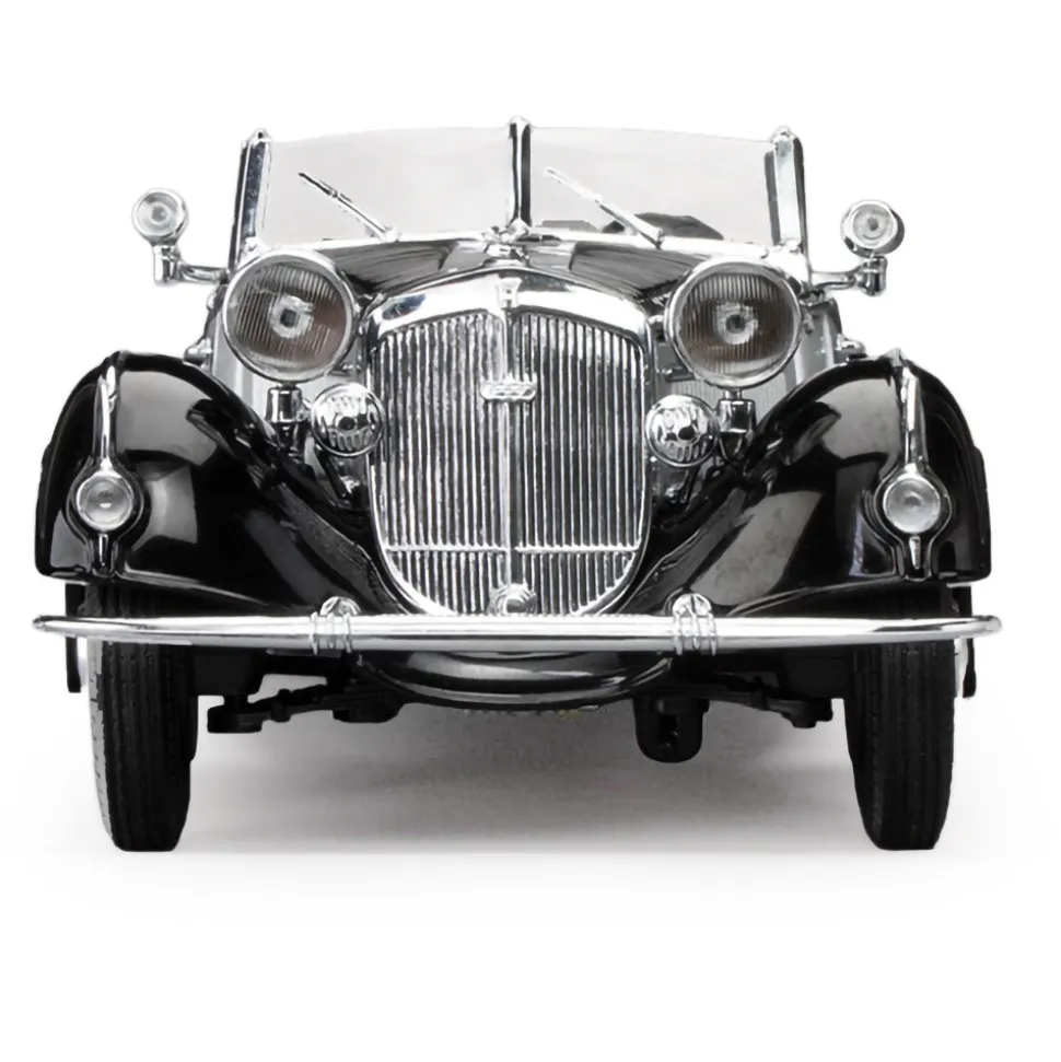 1939 Horch 855 Roadster - Black/Silver 1:18 Scale Diecast Model Car by Sunstar