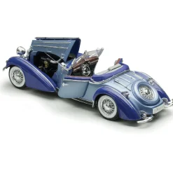 1939 Horch 855 Roadster - Blue 1:18 Scale Diecast Model Car by Sunstar