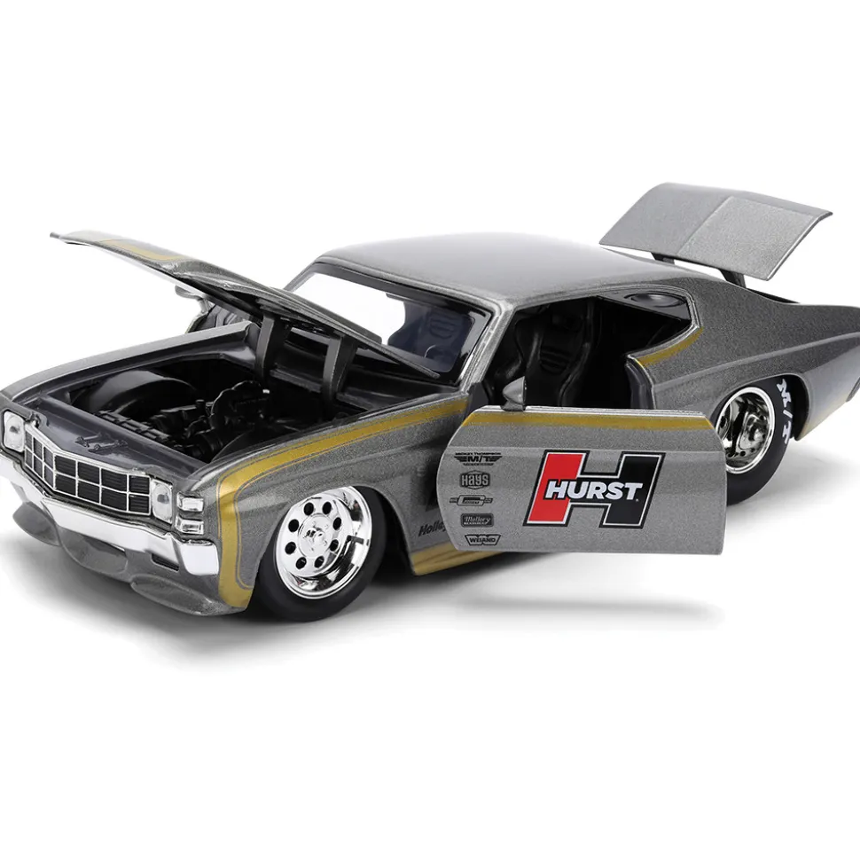 1971 Hurst Chevy Chevelle SS - Gray 1:24 Scale Diecast Model Car by Jada Toys