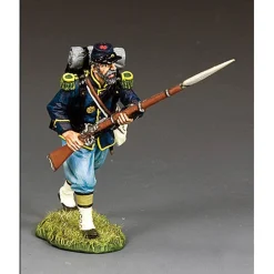 Infantryman Charging 1/30 Figure 1:30 Scale Metal by King and Country