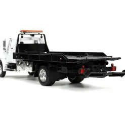 International Flatbed Tow Truck 1:24 Scale Diecast Model Truck by Jada Toys