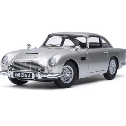 James Bond Aston Martin DB5 - Goldfinger w/Weapons 1:18 Scale Diecast Composite Model Car by AutoArt