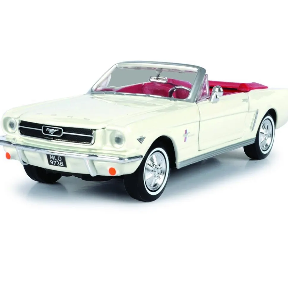 1964 1/2 James Bond Ford Mustang Convertible - Goldfinger 1:24 Scale Diecast Model Car by Motormax