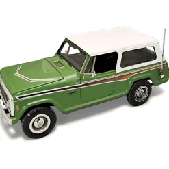 1972 Jeepster Commando 1:25 Scale Plastic Model Kit by AMT