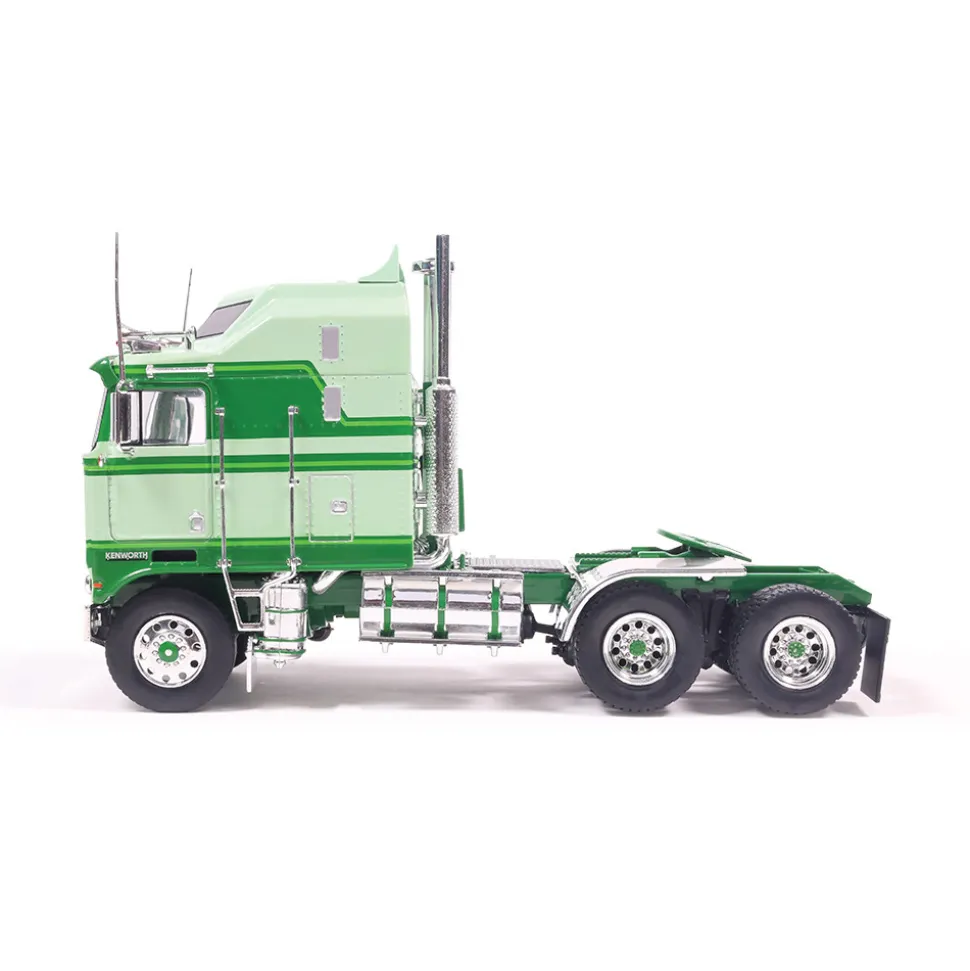 1976 Kenworth K100 Aerodyne - Green 1:43 Scale Diecast Model Truck by IXO Models