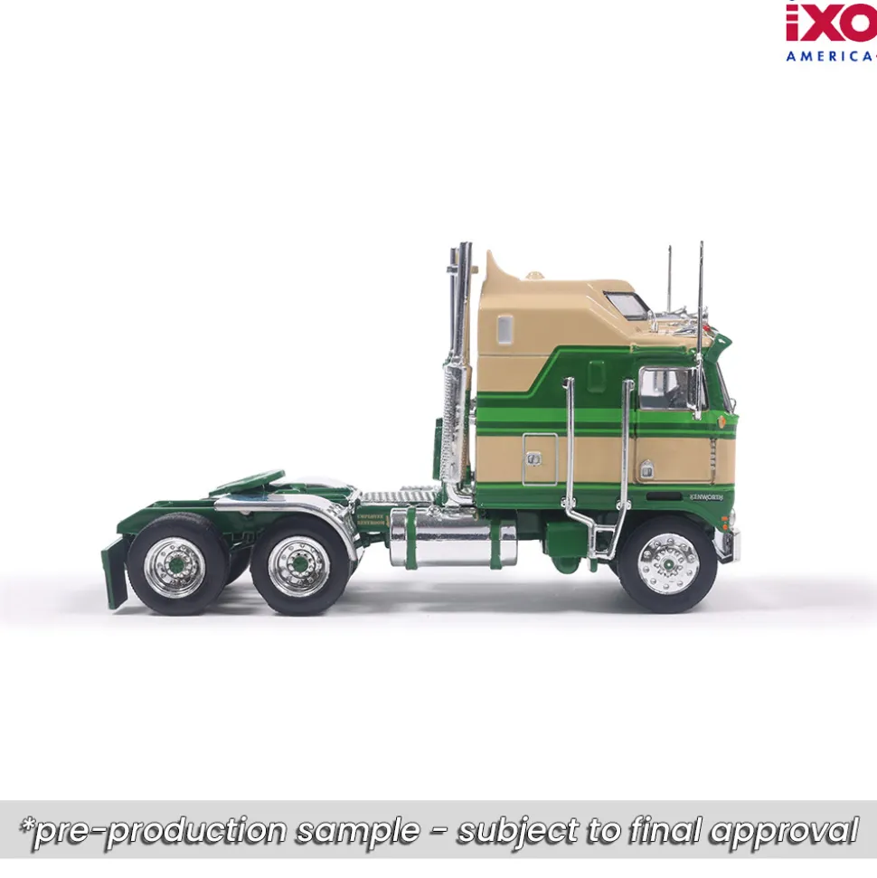 1976 Kenworth K100 Aerodyne - Tan And Green 1:64 Scale by IXO Models