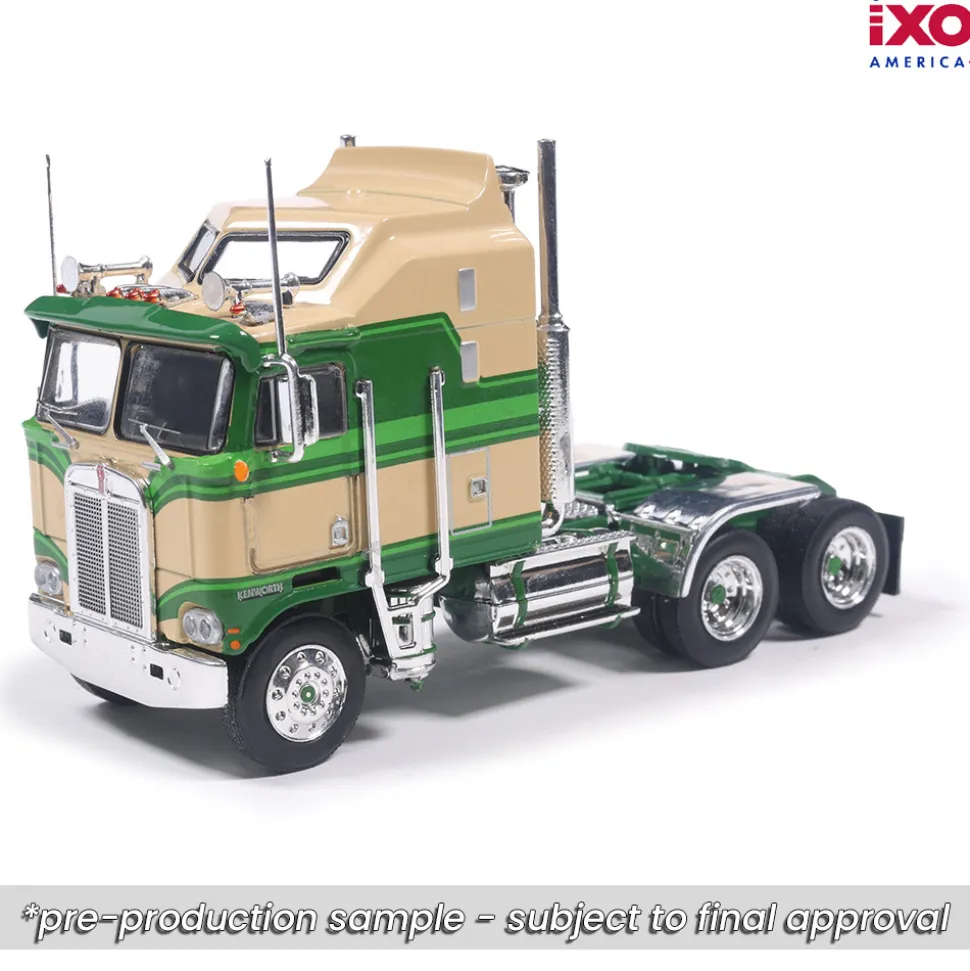 1976 Kenworth K100 Aerodyne - Tan And Green 1:64 Scale by IXO Models