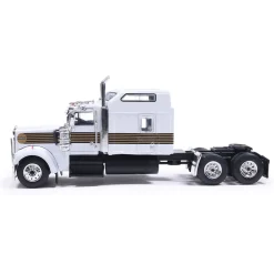 Kenworth W900 - White With Comet 1:64 Scale Diecast Model Truck by IXO Models