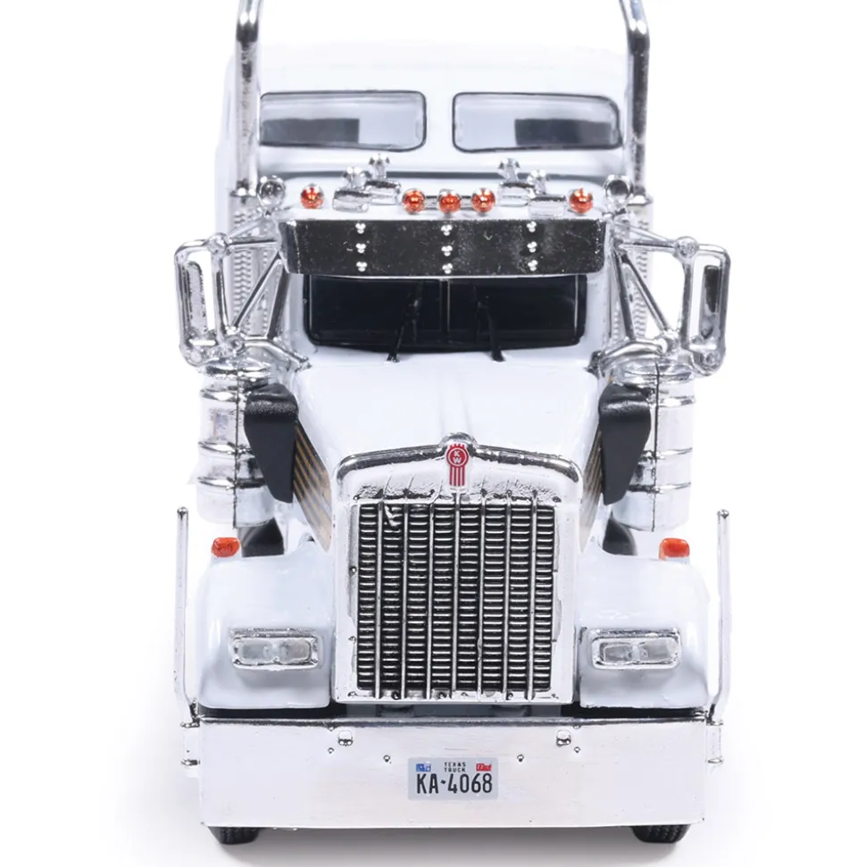 Kenworth W900 - White With Comet 1:64 Scale Diecast Model Truck by IXO Models