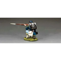 Kneeling Infantryman Firing Rifle 1/30 Figure -CW138 1:30 Scale Metal by King and Country