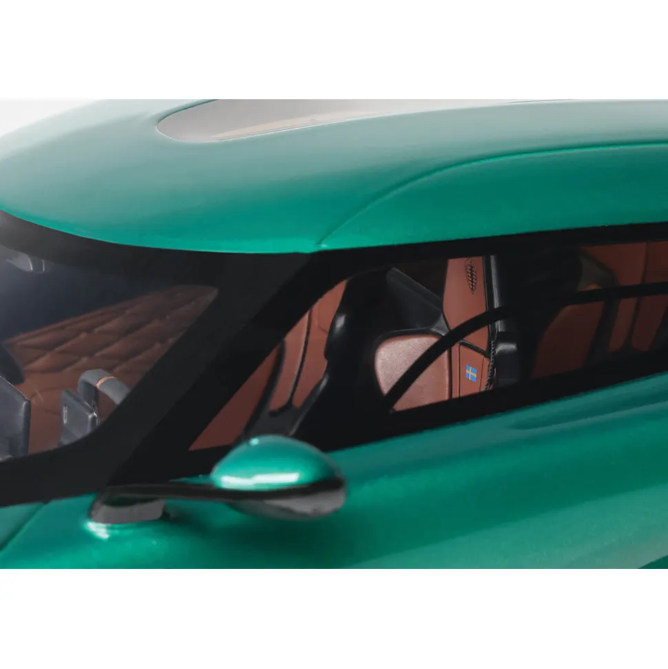 2024 Koenigsegg Gemera - Racing Green 1:18 Scale Cast Resin Model by GT Spirit