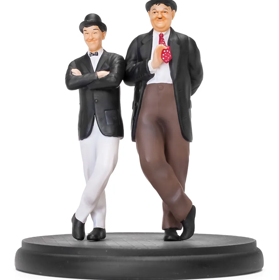 Laurel & Hardy 1925 Ford Model T 1:24 Scale Diecast Model Car by Sunstar