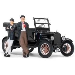 Laurel & Hardy 1925 Ford Model T 1:24 Scale Diecast Model Car by Sunstar