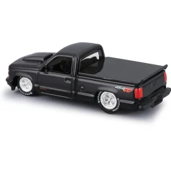 Mack Anthem Transporter + 1993 Chevrolet 454 SS 1:64 Scale Diecast Replica Model by Maisto